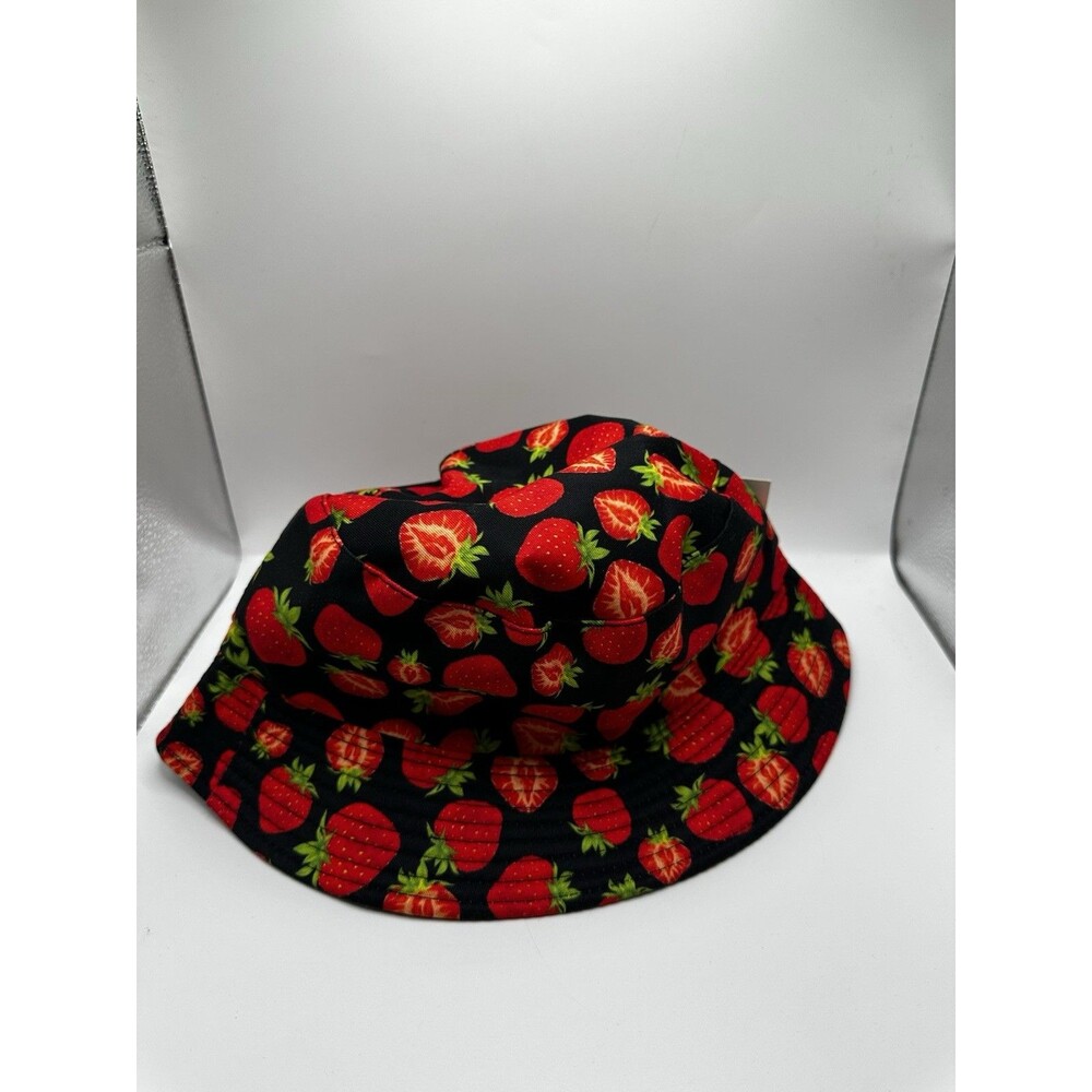 Lulla Collection by Bindya Strawberry Print Bucket Hat Black NWT 100% Polyester